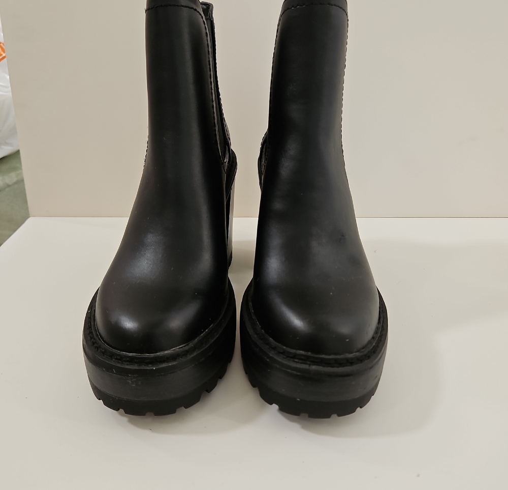 Madden Girl Black Platform Chelsea Ankle Boots